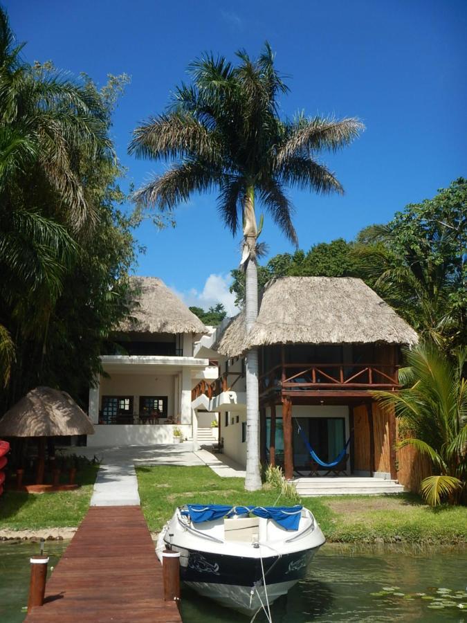 Villa Marilu B&B Bacalar Extérieur photo