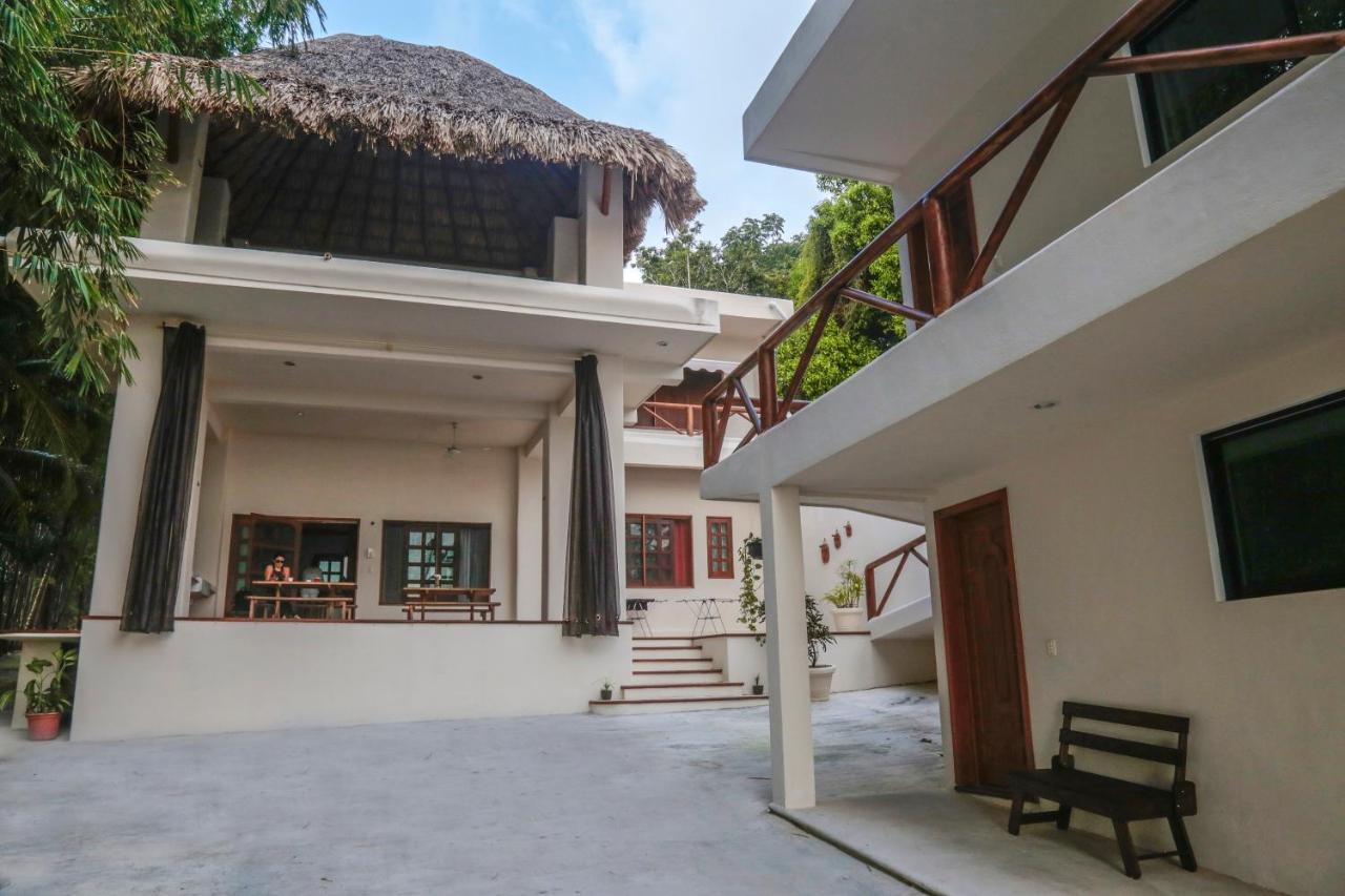 Villa Marilu B&B Bacalar Extérieur photo